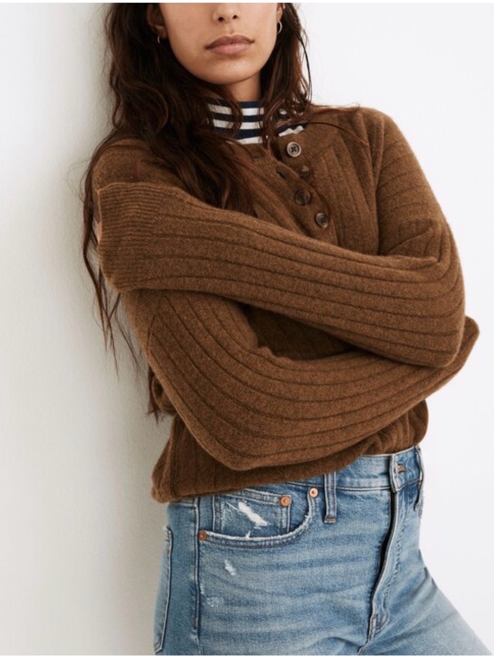 Madewell Ribbed Henley Sweater in Chestnut Brown